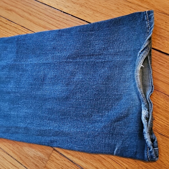 Silver Suki Boot Cut Sz 28x33 Denim Jeans, Medium Wash Blue - Picture 10 of 15